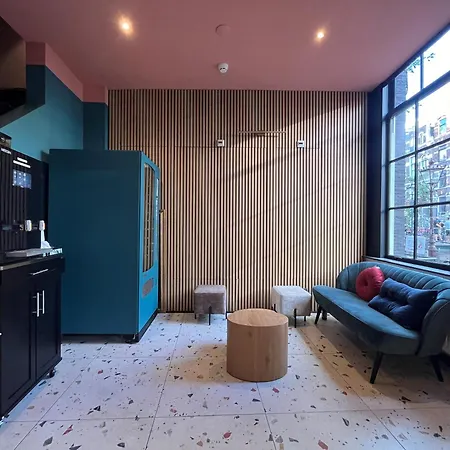 Heart Of Amsterdam Hostel-3